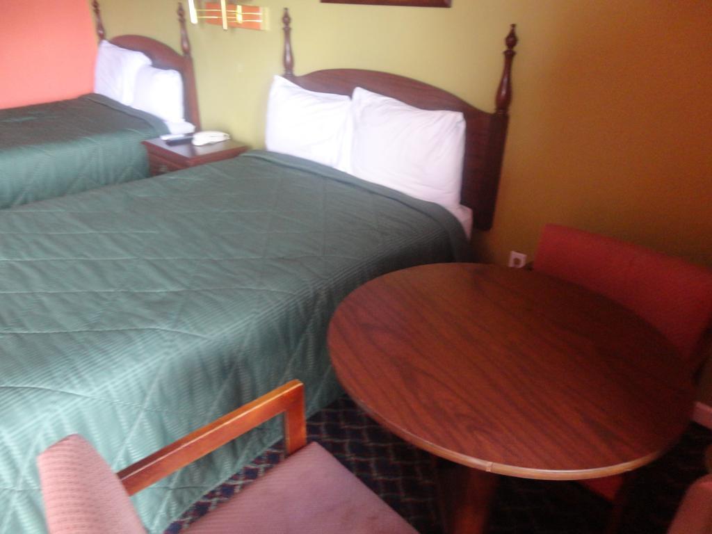 Royal Inn & Suites Tunica Oda fotoğraf