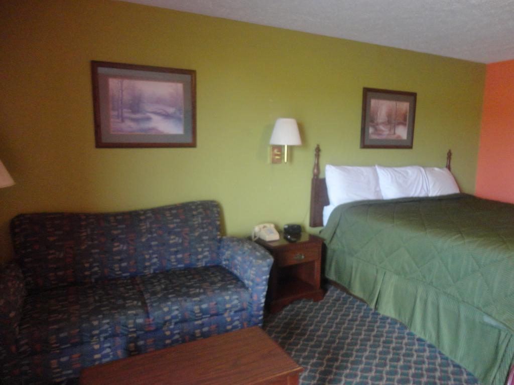 Royal Inn & Suites Tunica Oda fotoğraf